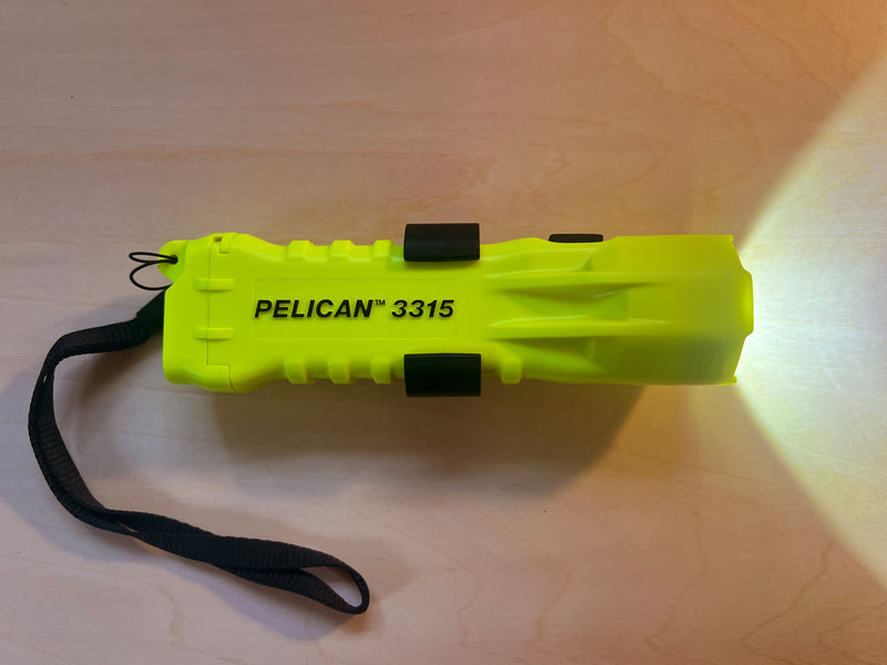 Pelican 3315 Yellow flashlight